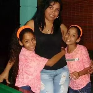 Meet your Posher, Aymee